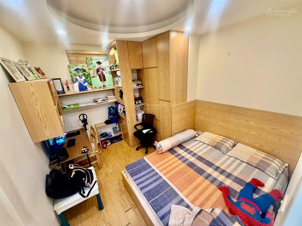 Bán căn hộ 68m² 2pn full nội thất cao cấp, ban công thoáng mát
