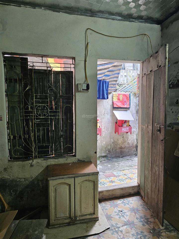 Chính chủ cho thuê phòng trọ giá rẻ bất ngờ, vị trí đẹp ở phố hào nam, ô chợ dừa, hà nội
