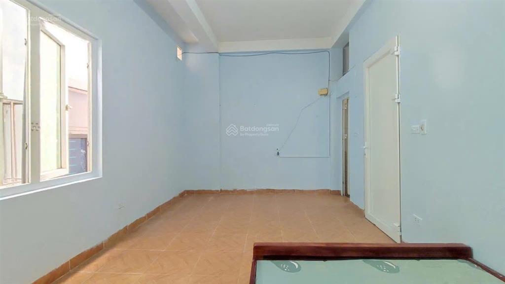 3,2tr phòng studio 30m2 full đồ cửa sổ thoángngõ 230 mễ trì thượng