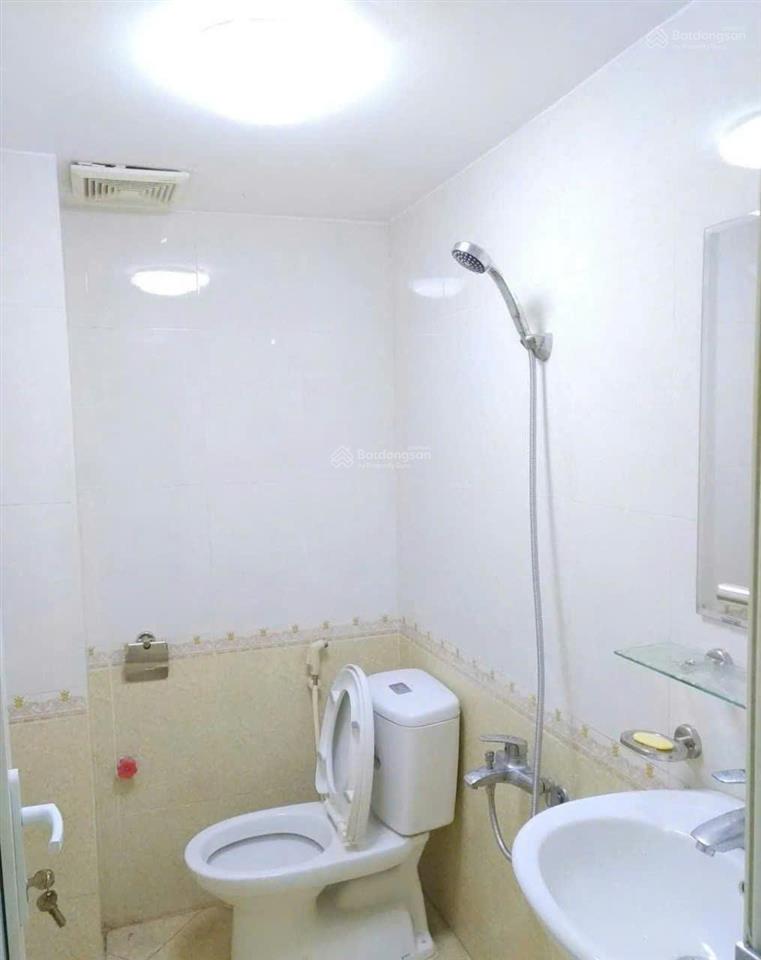 3,2tr phòng studio 30m2 full đồ cửa sổ thoángngõ 230 mễ trì thượng