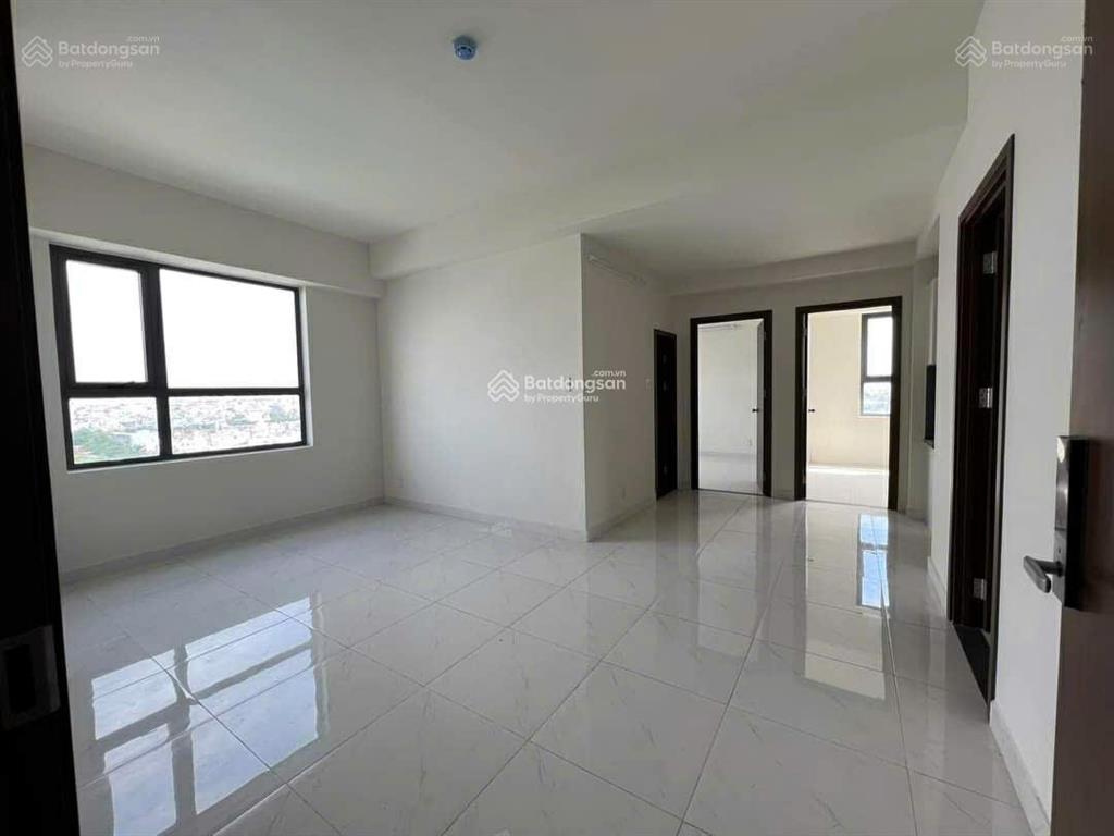 Cho thuê căn hộ green river 3pn  dt 80m2, nhà trống ở ngay, cc đầy đủ tiện ích.  0906 699 ***