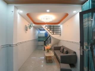 Nhà mới 1 lầu 2pn ngay tl19 gần chợ cầu đồng xem nhà 24/7 tặng sofa