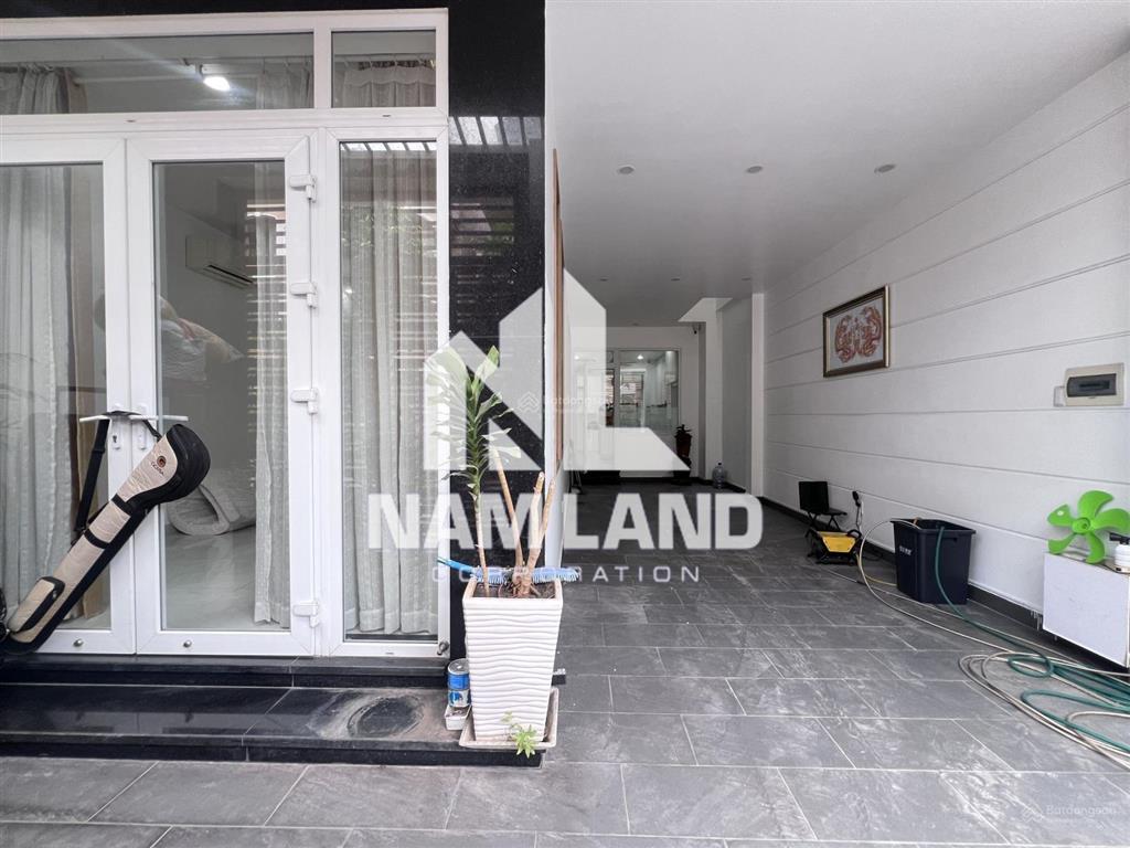 Cho thuê nhà hướng đông gara 3 lầu 4 phòng có nội thất để ở gia đình, văn phòng kết hợp tại an phú