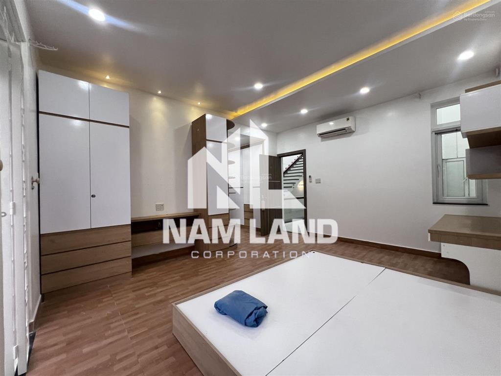 Cho thuê nhà hướng đông gara 3 lầu 4 phòng có nội thất để ở gia đình, văn phòng kết hợp tại an phú