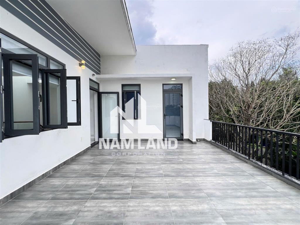 Cho thuê nhà mới 4 tầng 5 phòng gần đường liên phường, phước long b hướng đông nam để ở, văn phòng