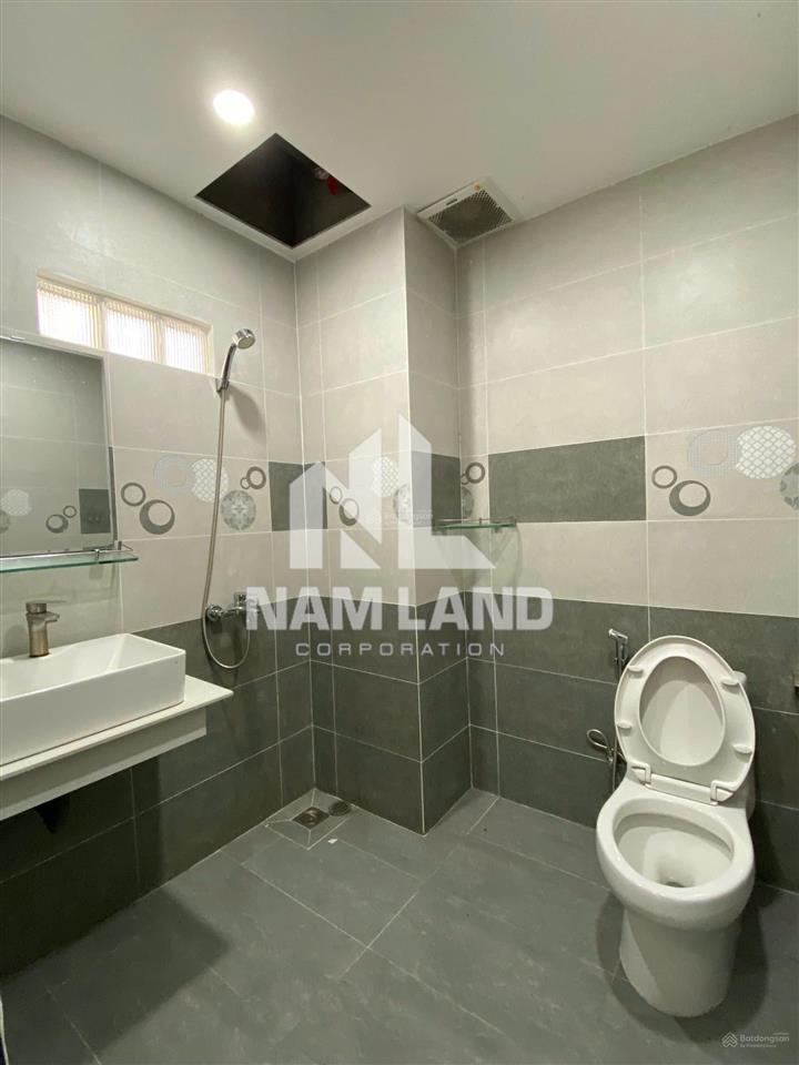 Cho thuê nhà gara 3 lầu 5 phòng trên đường 52 kdc văn minh an phú, gần sông sài gòn