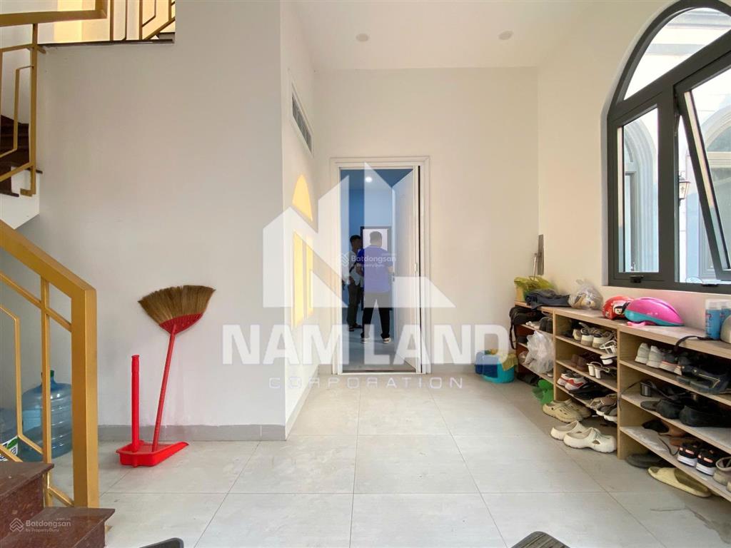 Cho thuê nhà gara 3 lầu 5 phòng trên đường 52 kdc văn minh an phú, gần sông sài gòn