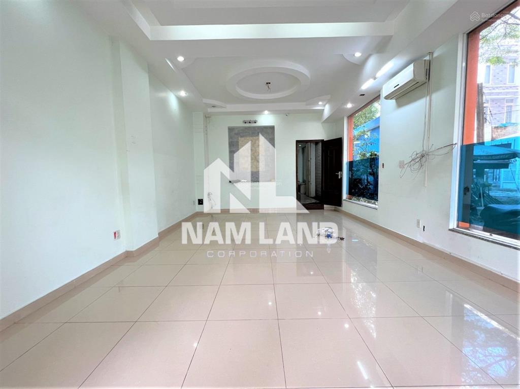 Cho thuê nhà góc 2 mặt tiền gần cục thuế hcm, công viên thanh niên, siêu thị mega market 3 lầu 5 pn