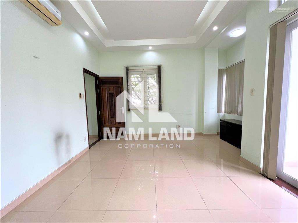 Cho thuê nhà góc 2 mặt tiền gần cục thuế hcm, công viên thanh niên, siêu thị mega market 3 lầu 5 pn