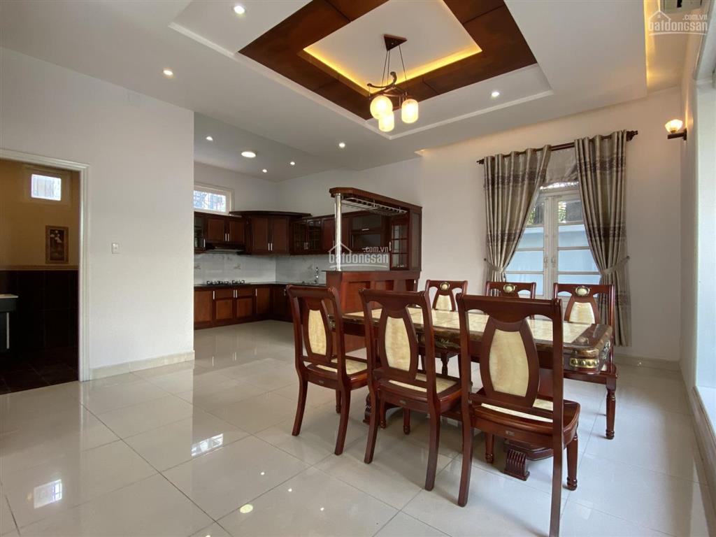 Cho thuê biệt thự quốc hương, p. thảo điền, gara trệt 3 lầu, 4 phòng lớn, giá 50 triệu/tháng