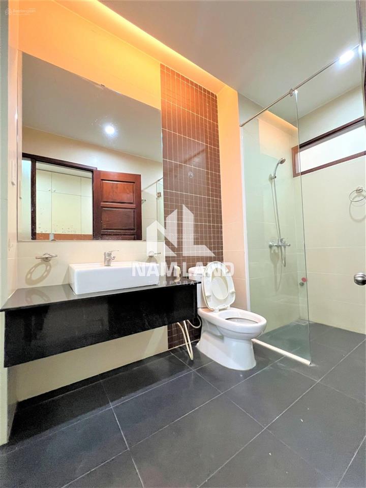 Cho thuê nhà ngay khu đô thị mới an phú an khánh 3 lầu 4 phòng đầy đủ nội thất hướng đông nam
