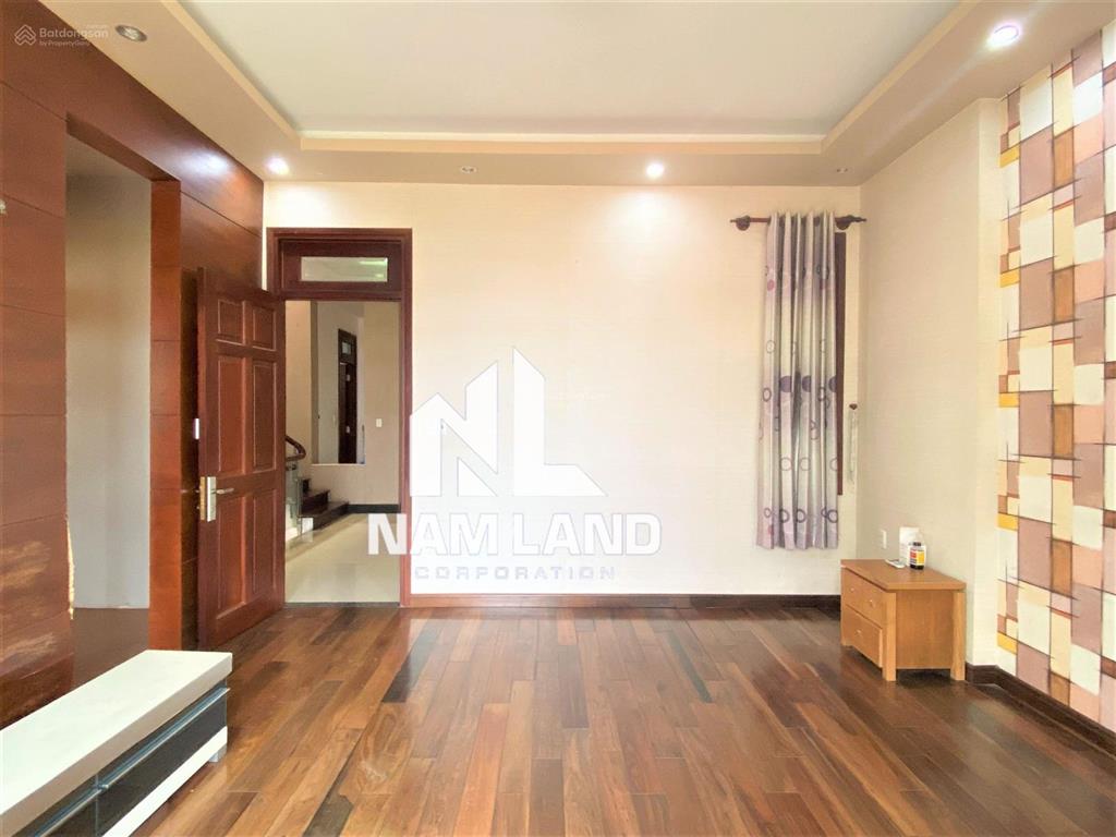 Cho thuê nhà đường đỗ pháp thuận view công viên gara 3 lầu 5 phòng cực lớn để kinh doanh, văn phòng