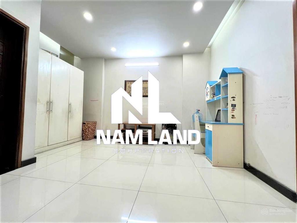 Chủ nhà cho thuê căn nhà đẹp tại kdc sông giồng gara 3 lầu 5 phòng lớn hướng đông tứ trạch