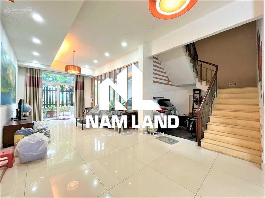 Chủ nhà cho thuê căn nhà đẹp tại kdc sông giồng gara 3 lầu 5 phòng lớn hướng đông tứ trạch