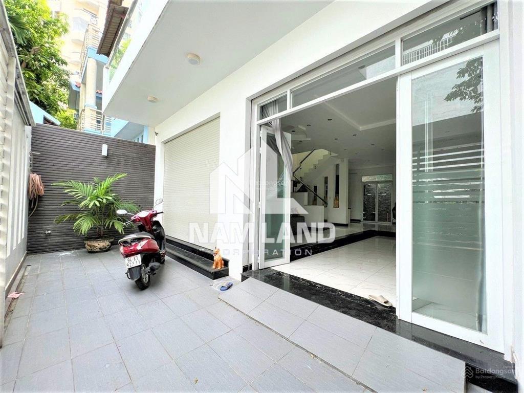 Cho thuê biệt thự phố 380m2 gần đường trần lựu, cục thuế hcm ngang 8m để ở, văn phòng công ty