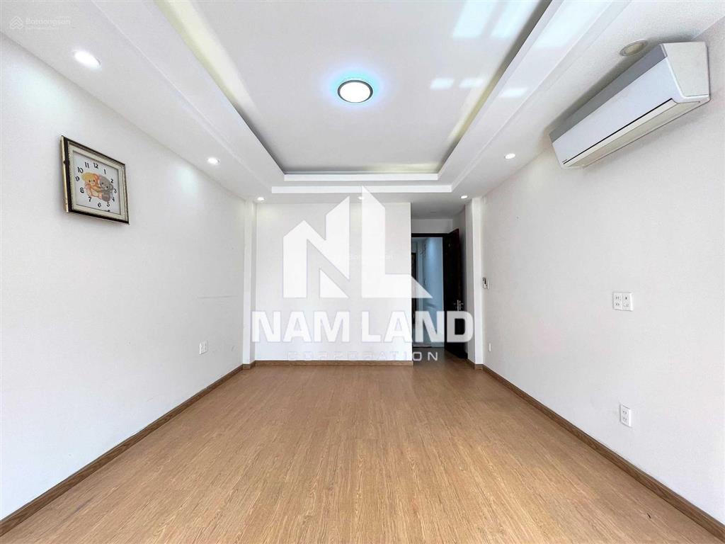 Cho thuê nhà nguyên căn có hầm 3 lầu 4 phòng gần công viên, hồ sinh thái cao đức lân để ở, vp cty