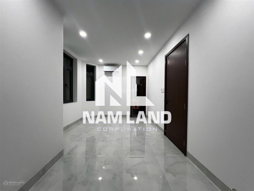 Cho thuê nhà 350m2 mới 100% sân rộng 3 lầu 4 phòng 6wc ngay gần đường liên phường để ở, văn phòng