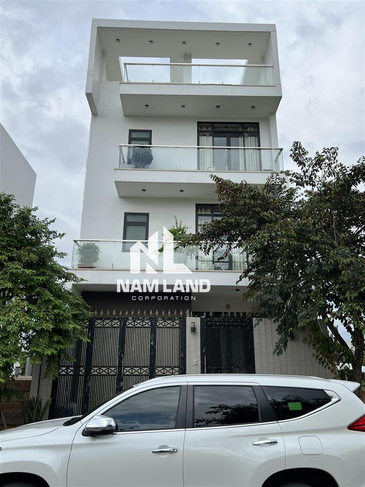 Cho thuê nhà 215 nguyễn văn hưởng sân xe hơi 3 lầu 4 phòng thiết kế hiện đại rất hợp để ở văn phòng