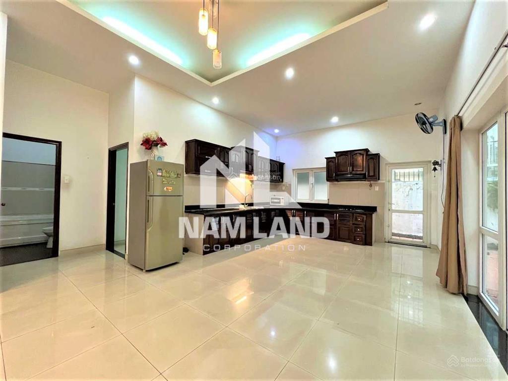 Cho thuê biệt thự nguyễn văn hưởng ngay trường bis thảo điền 400m2 gara 3 lầu 5 phòng để ở, công ty