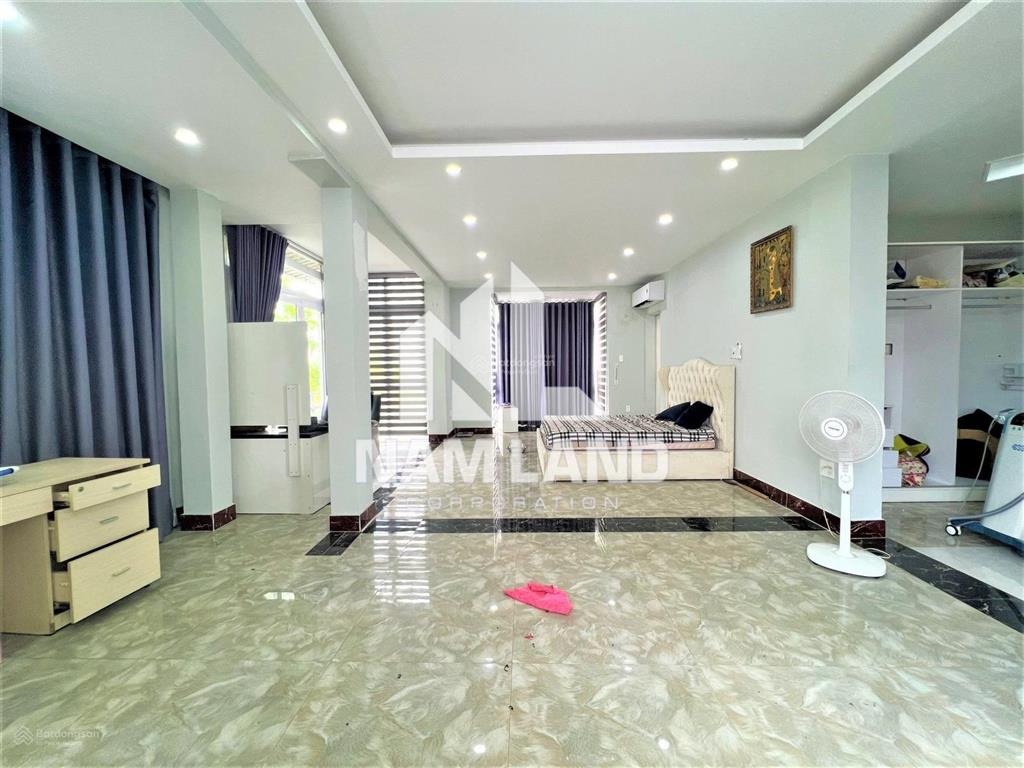Cho thuê gấp nhà có hầm 4 tầng 5 phòng đường thân văn nhiếp, p. an phú