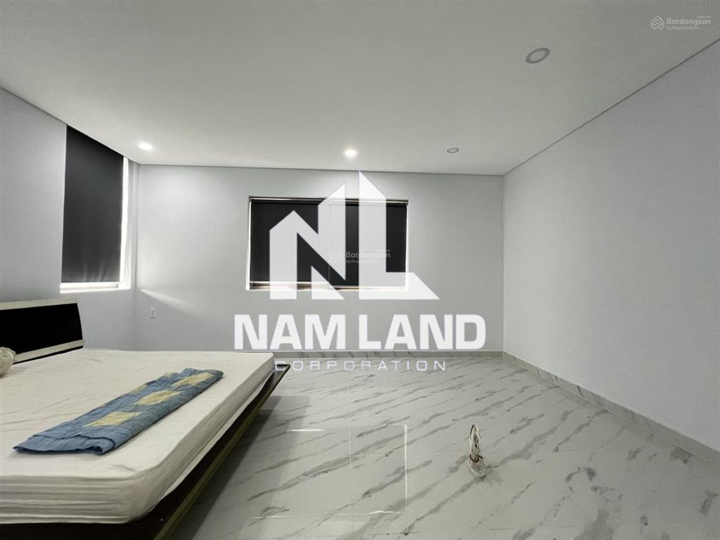 Cho thuê nhà xây mới 100% gần đường đỗ xuân hợp, gara 3 tầng 4 phòng lớn để ởvăn phòng công ty