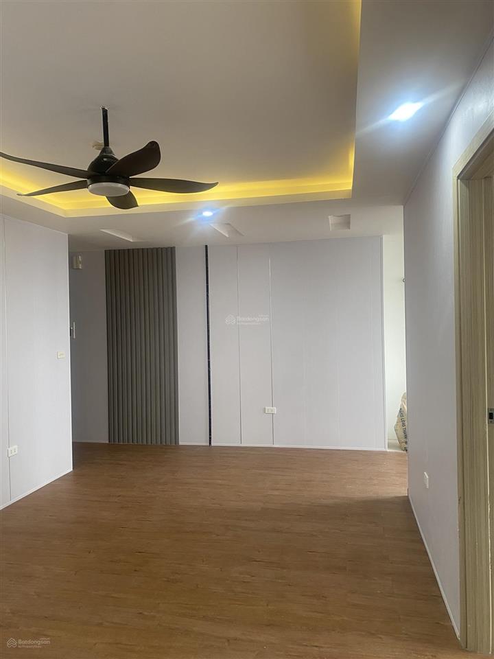 Bán căn hộ chung cư ruby city, 4,3 tỷ, 70m2, 3pn + 2wc, hàng hiếm tại giang biên, long biên, hn