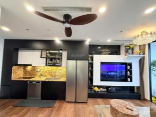 Bán gấp 2 phòng ngủ 2wc full đồ 60m2 view sông hồng, 4.6 tỷ bao phí