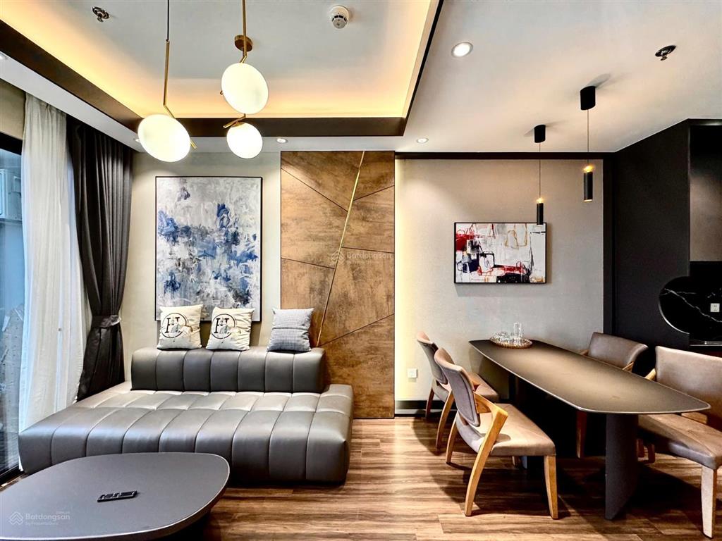 Hot căn 2n2wc giá hời, full đồ đẹp tầng cao view thoáng, chi việc xách vali về ở, đã có bìa