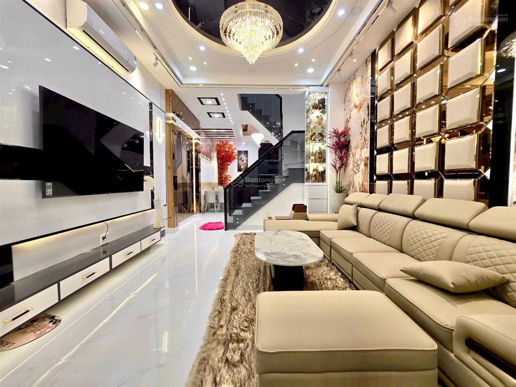Nhà phố chính chủ 4,3x19m huỳnh tấn phát, nhà bè