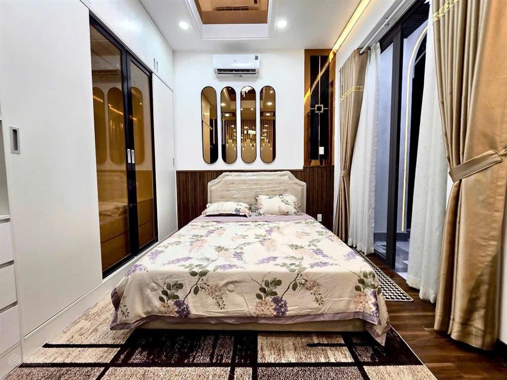 Nhà phố chính chủ 4,3x19m huỳnh tấn phát, nhà bè