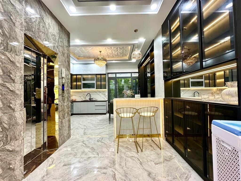 Nhà phố 4 tầng có thang máy huỳnh tấn phát nhà bè