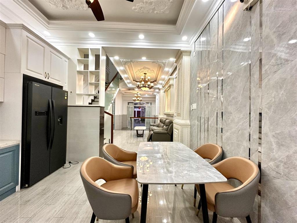 Nhà phố 4 tầng 4x16m, đường 10m huỳnh tấn phát nhà bè