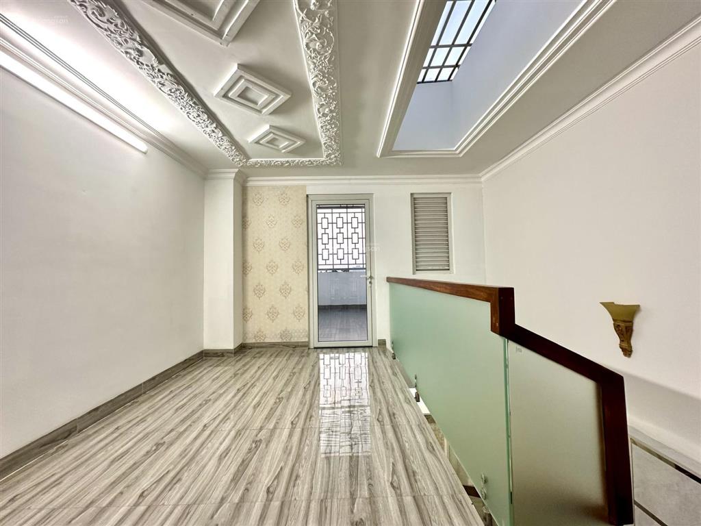 Nhà phố 4 tầng 4x16m, đường 10m huỳnh tấn phát nhà bè