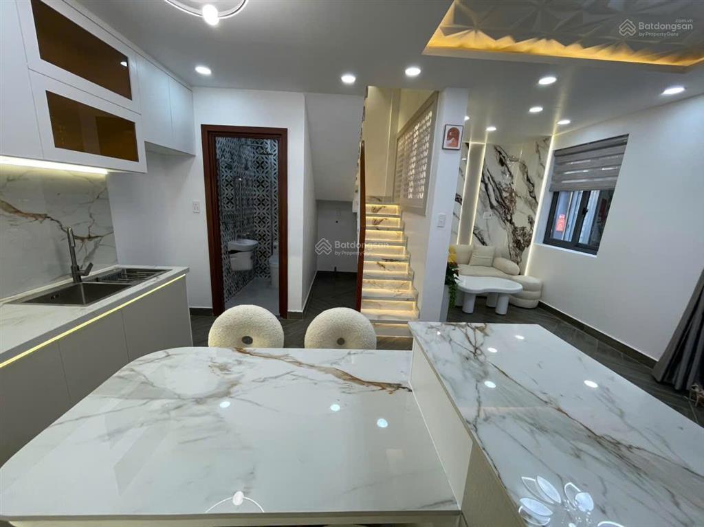 Bán nhà sổ riêng. hẻm 39 lưu trọng lư (đường huỳnh tấn phát, tân thuận, quận 7).