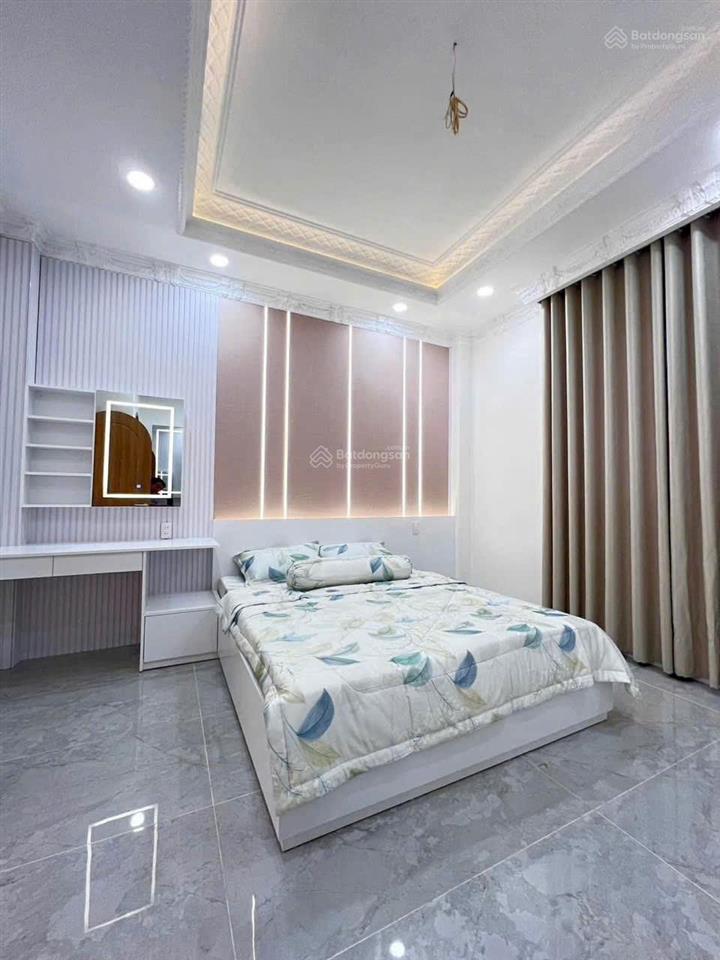 Nhà mới 100%. đường huỳnh tấn phát  nhà bè  tp. hồ chí minh