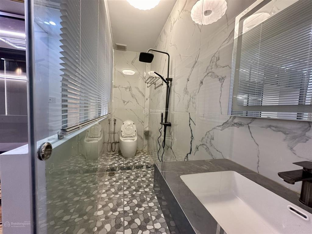 Bán nhà có thang máy, huỳnh thị đồng, thị trấn nhà bè