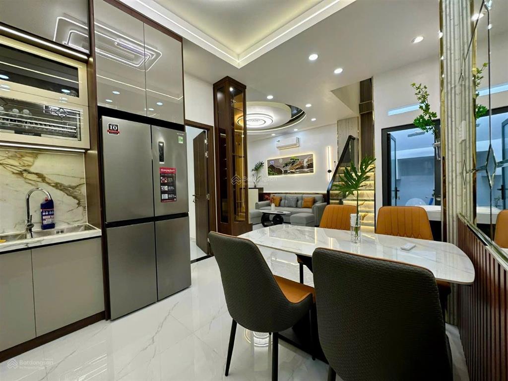 Nhà mới hoàn thiện rất đẹp hẻm 749 huỳnh tấn phát, phường phú thuận quận 7. ( gần điện máy xanh ).