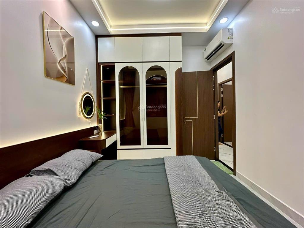 Nhà mới hoàn thiện rất đẹp hẻm 749 huỳnh tấn phát, phường phú thuận quận 7. ( gần điện máy xanh ).