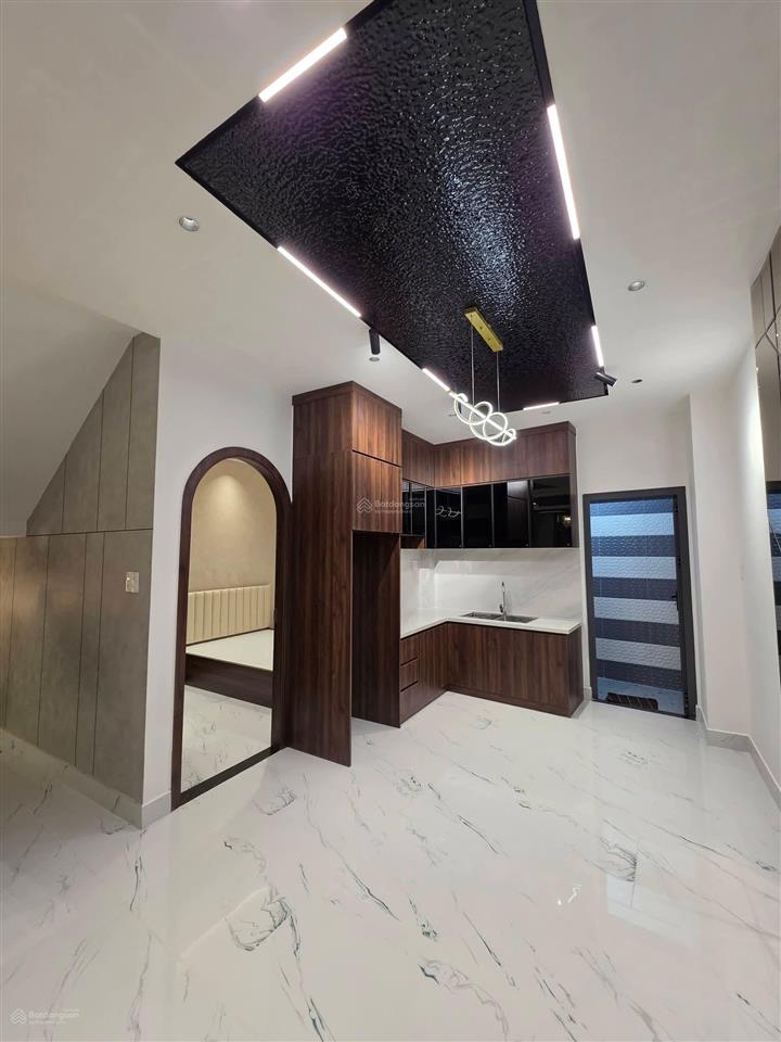 Nhà hẻm 588 huỳnh tấn phát, quận 7