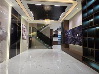 Nhà hẻm 588 huỳnh tấn phát, quận 7