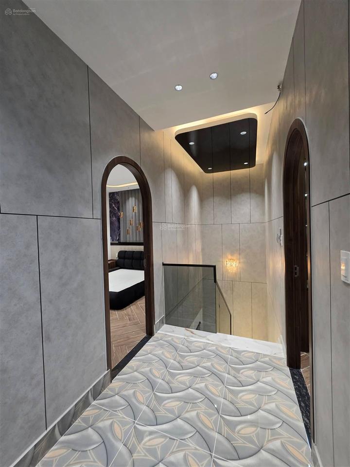Nhà hẻm 588 huỳnh tấn phát, quận 7