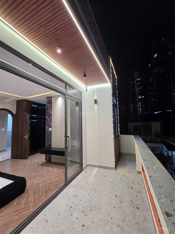 Nhà hẻm 588 huỳnh tấn phát, quận 7