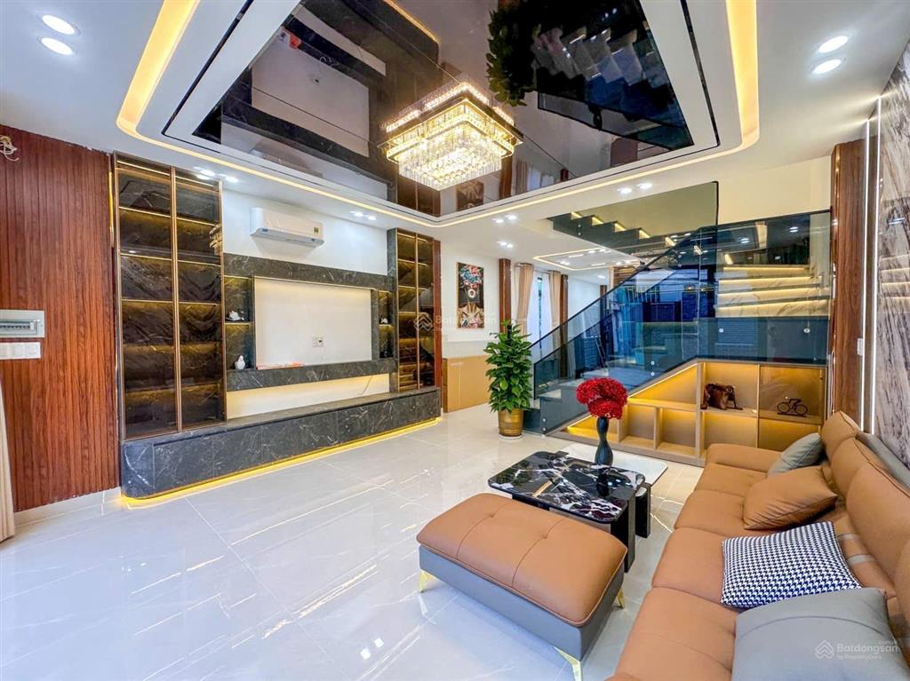 Bán nhà góc 2 mặt tiền kinh hẻm 1716 huỳnh tấn phát nhà bè