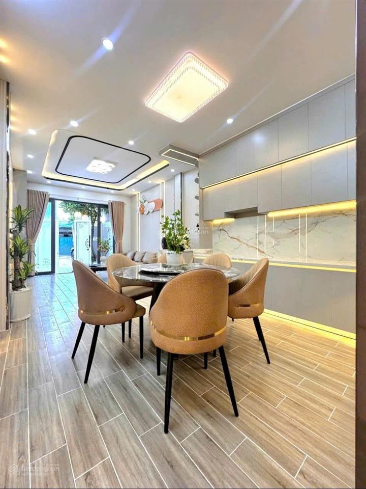 Nhà sổ riêng, huỳnh tấn phát nhà bè
