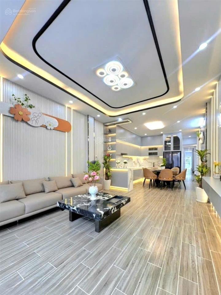Nhà sổ riêng, huỳnh tấn phát nhà bè