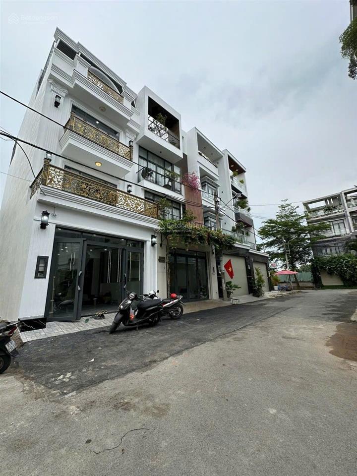 Đất thổ cư 100% xây dựng tự do khu omely đào tông nguyên xã nhà bè