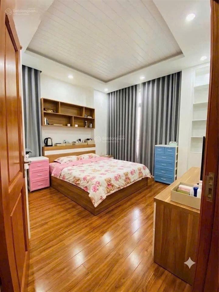 Nhà 3 tầng khu dân cư huỳnh tấn phát, nhà bè