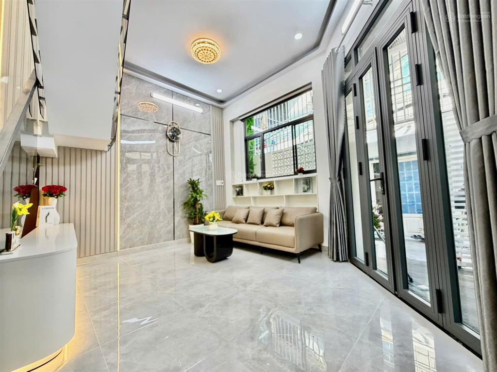 Nhà xây mới 100% tại hẻm 1982 huỳnh tấn phát nhà bè