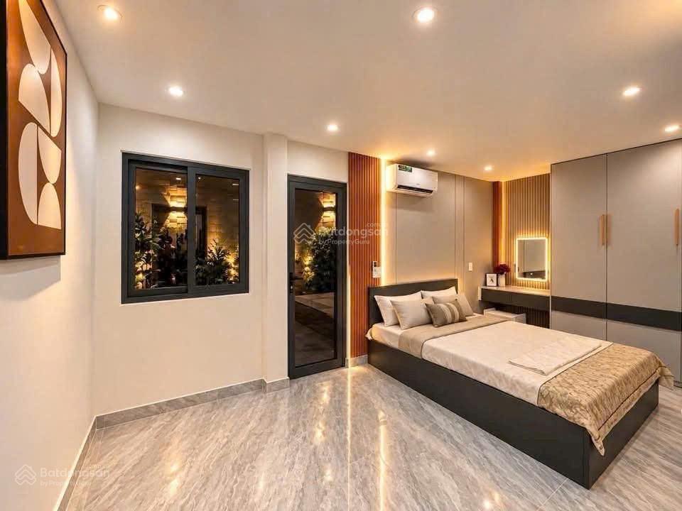 Bán nhà vườn đẹp  hẻm 2155 huỳnh tấn phát nở hậu full nội thất