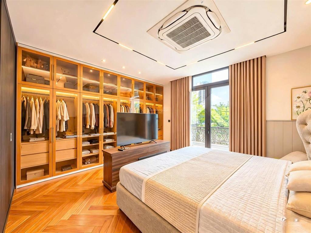 Nhà đẹp như tranh vẽ khu tái định cư p. phú mỹ, quận 7. chỉ cách phú mỹ hưng 500m.